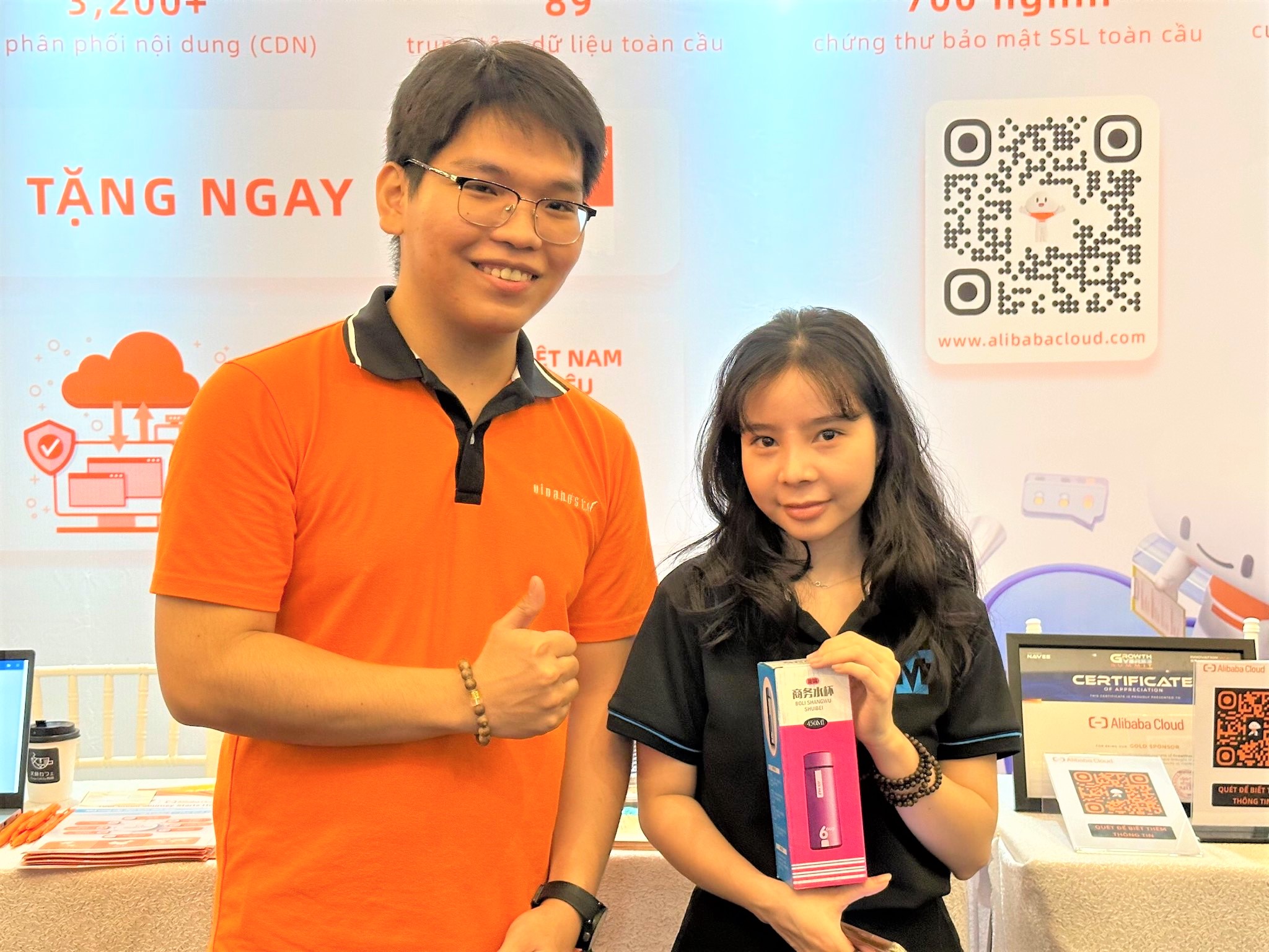 4 1 - #1 Hosting Giá Rẻ, VPS Giá Rẻ, Máy Chủ Vật Lý, Email, Cloud Server 4 1 - #1 Hosting Giá Rẻ, VPS Giá Rẻ, Máy Chủ Vật Lý, Email, Cloud Server