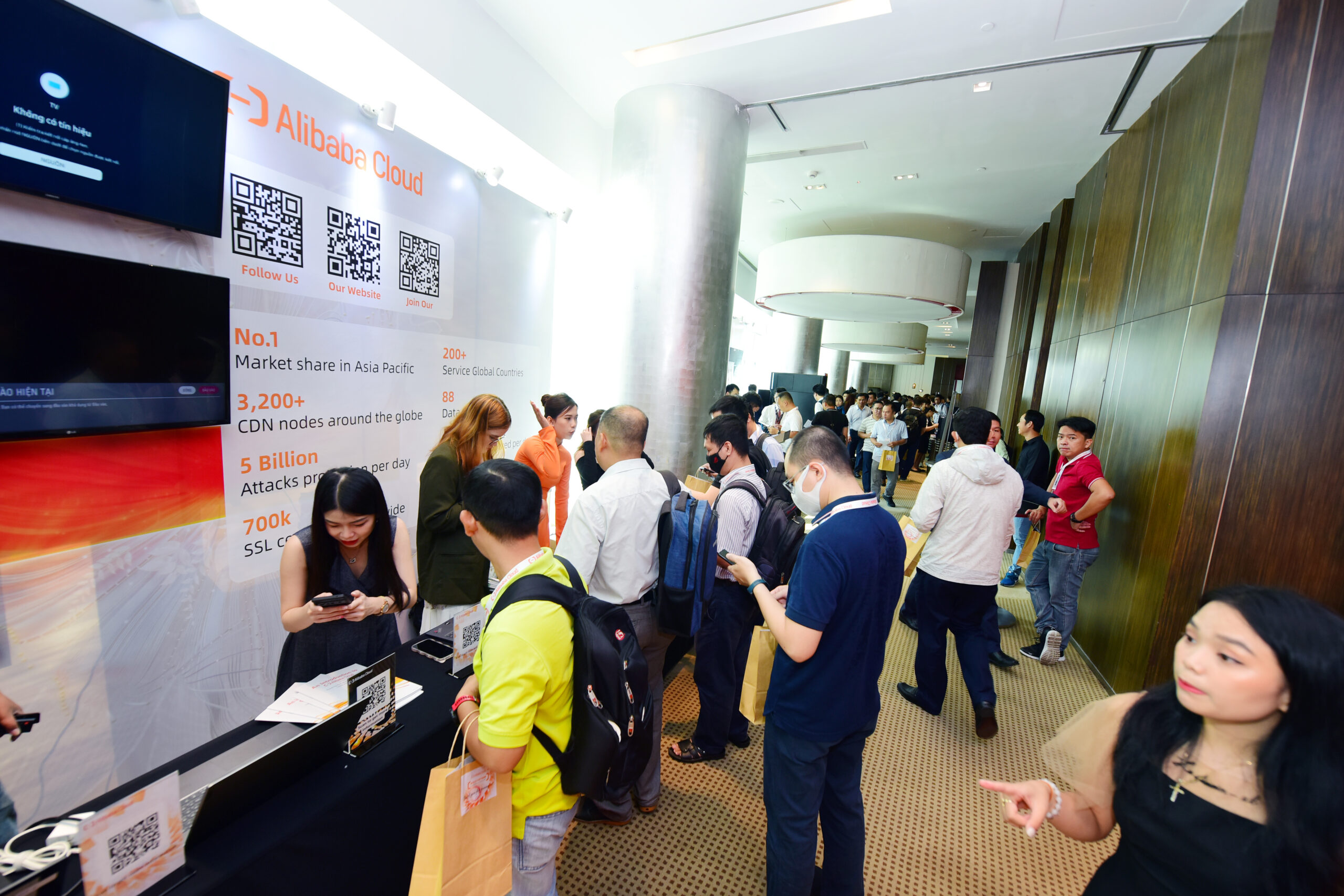 DSC 4256 scaled - #1 Hosting Giá Rẻ, VPS Giá Rẻ, Máy Chủ Vật Lý, Email, Cloud Server DSC 4256 scaled - #1 Hosting Giá Rẻ, VPS Giá Rẻ, Máy Chủ Vật Lý, Email, Cloud Server