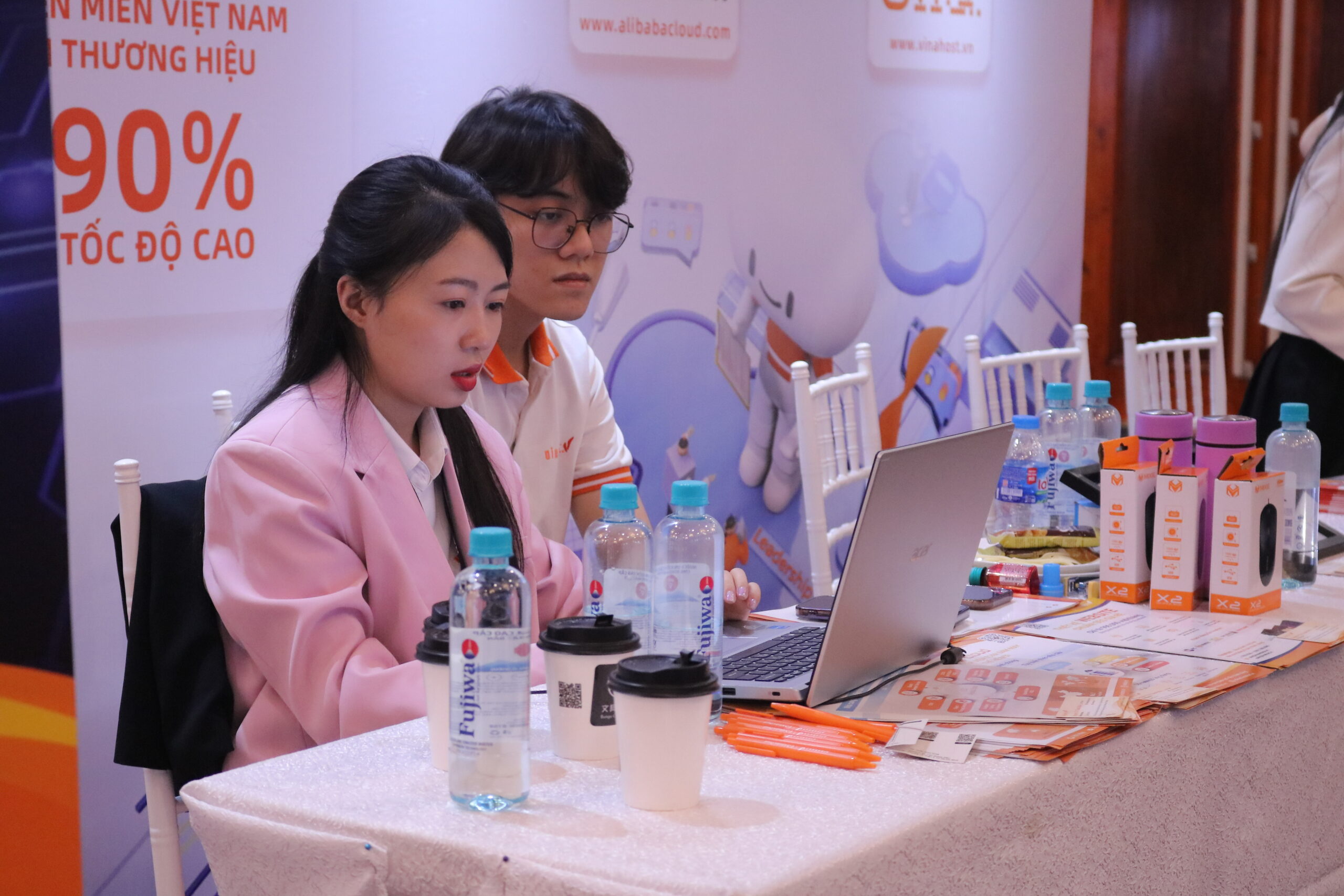 IMG 5005 scaled - #1 Hosting Giá Rẻ, VPS Giá Rẻ, Máy Chủ Vật Lý, Email, Cloud Server IMG 5005 scaled - #1 Hosting Giá Rẻ, VPS Giá Rẻ, Máy Chủ Vật Lý, Email, Cloud Server