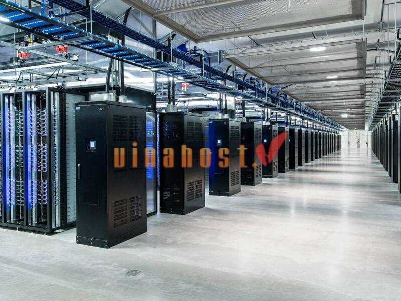phong server la gi