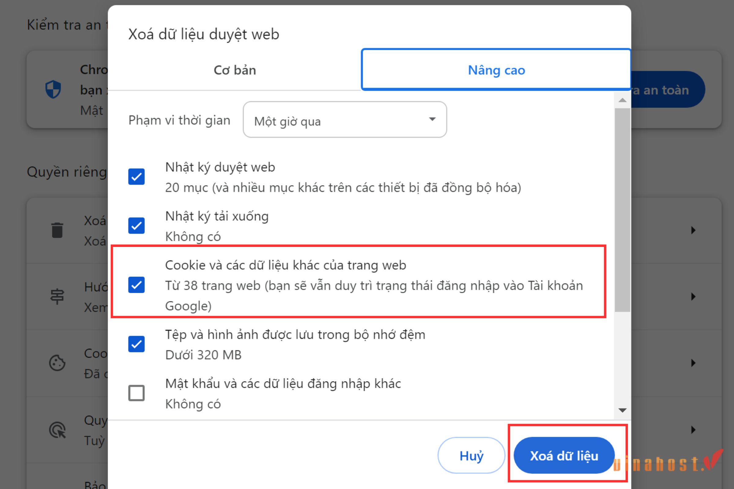 sau khi chọn các nội dung cần xóa tr6en trình duyệt, bạn tiến hành nhấn nút "xóa dữ liệu" tại nút màu xanh bên góc phải để thực hiện việc xóa dữ liệu