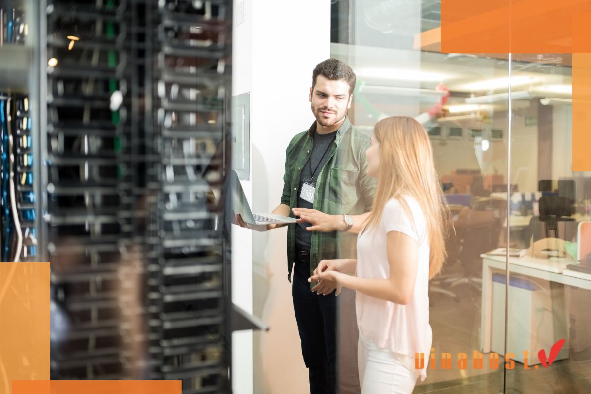 khi nao can thue server